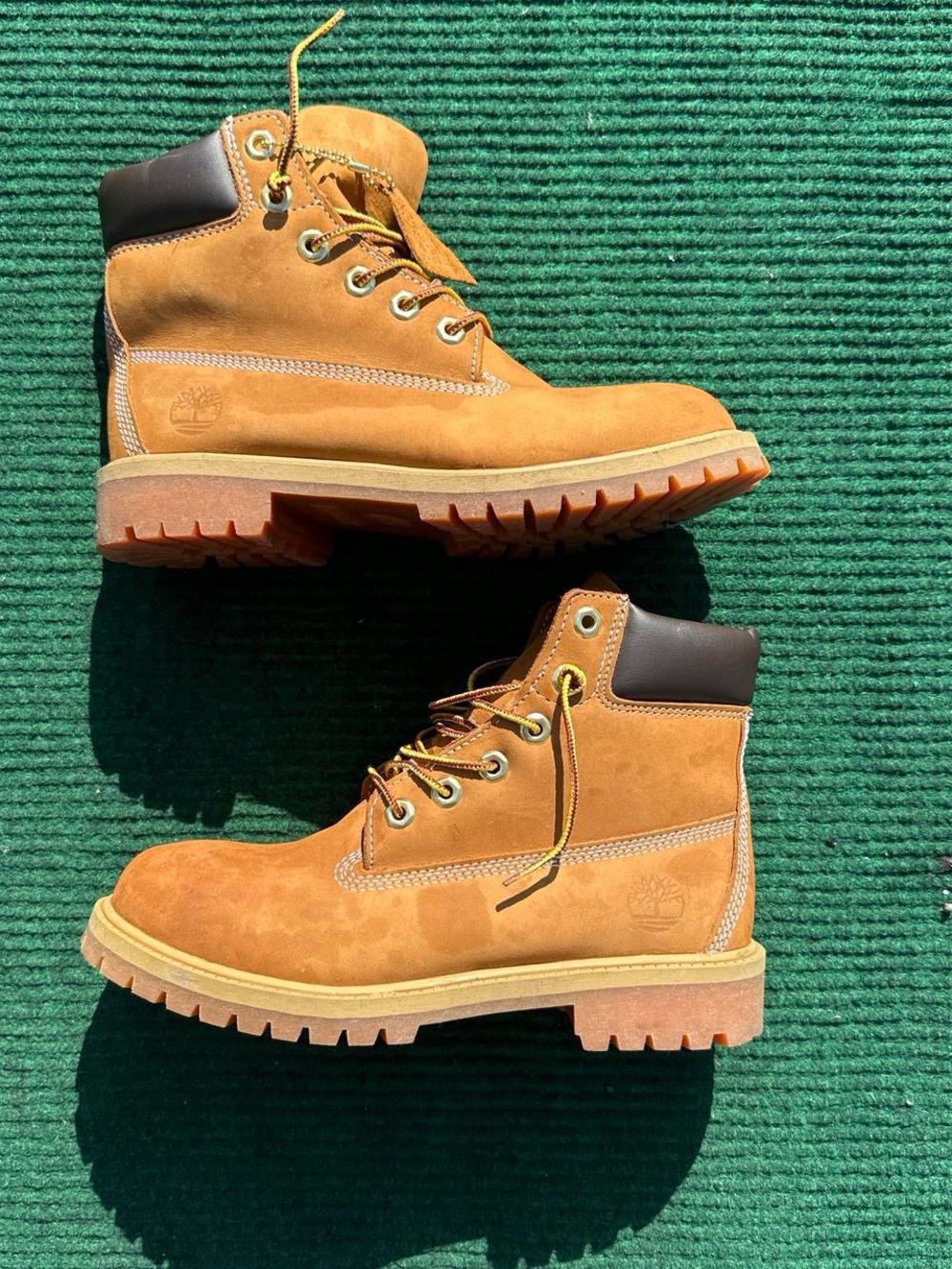Timberland 6 Inch Premium Waterproof Boot 'Wheat' Nubuck Size 5 Women’s Size 6.5